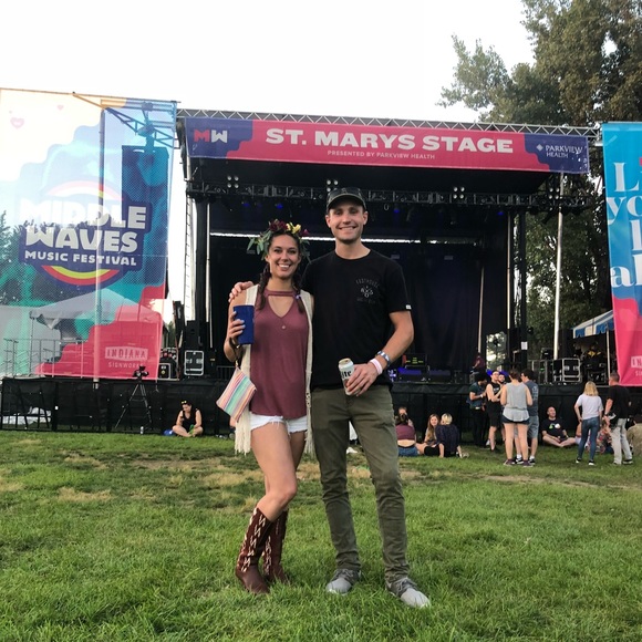 Meet your Posher, Jessica - Picture 16 of 16